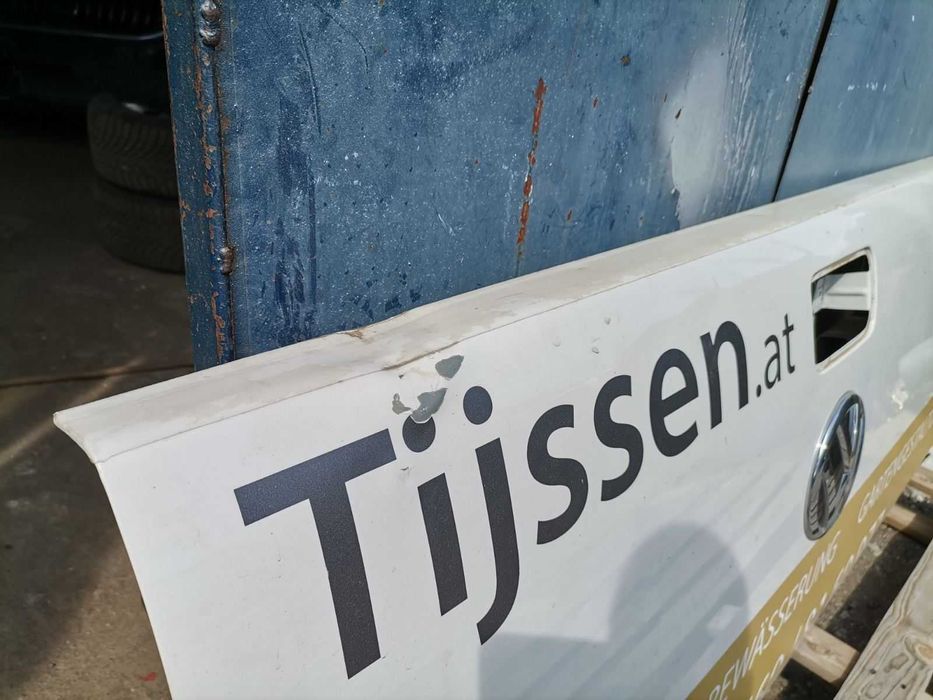 VW AMAROK заден капак