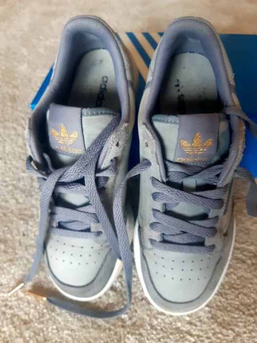 Сиви кецове Adidas Continental