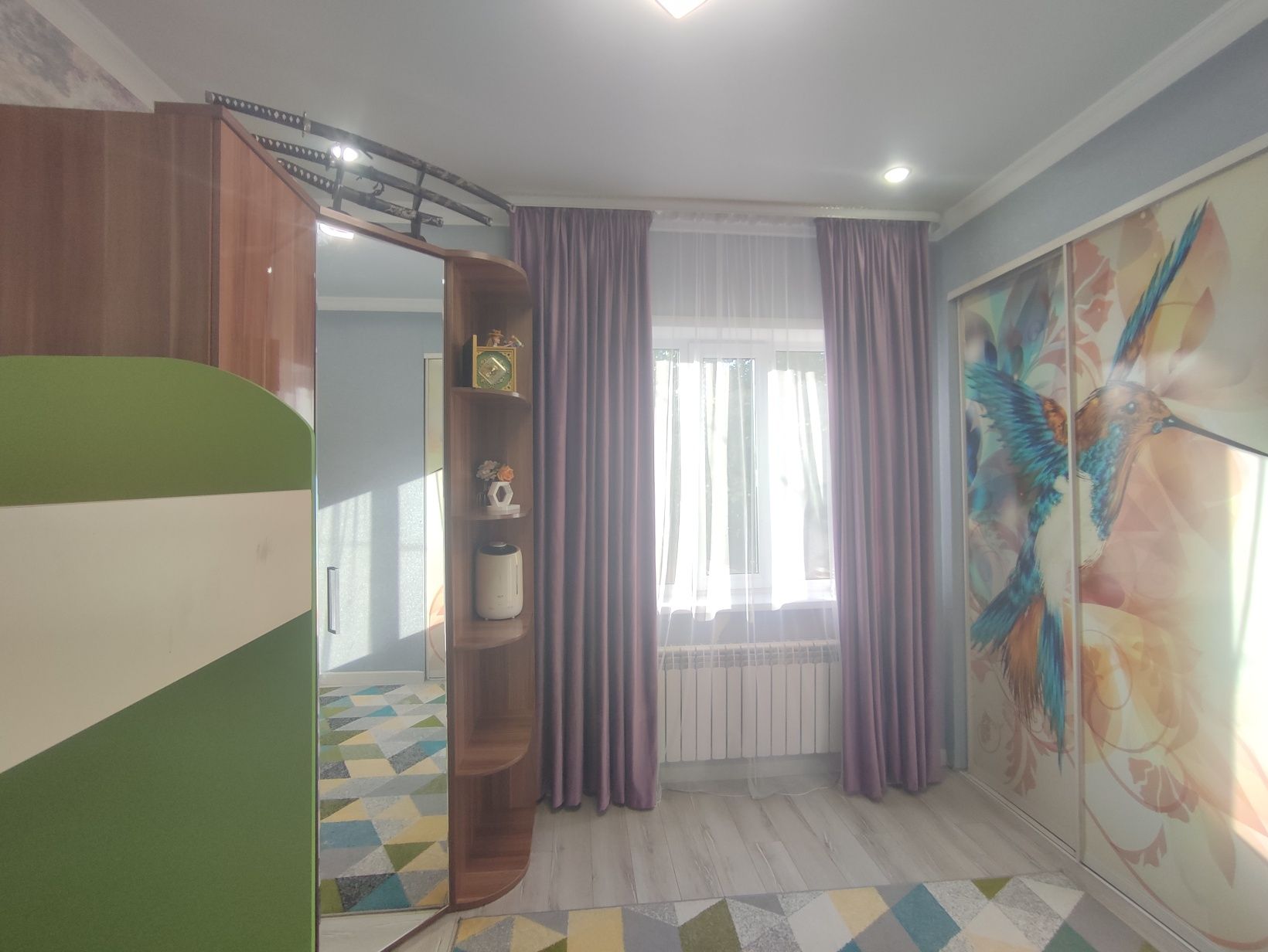 Продаю отдельностоящий дом в городе, улица Космонавтов