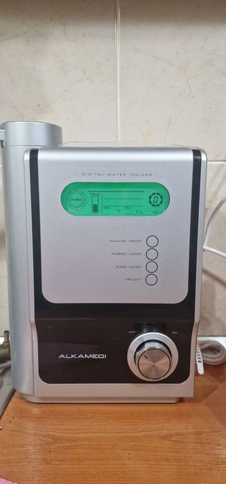 Vând Ionizator apa alcalina Alkamedi 4100 garanție IMPECABIL