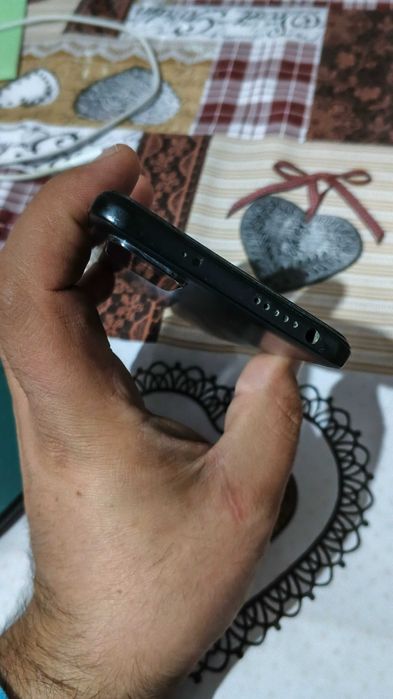 Redmi note 11 в хорошем состоянии коропка и документы есть