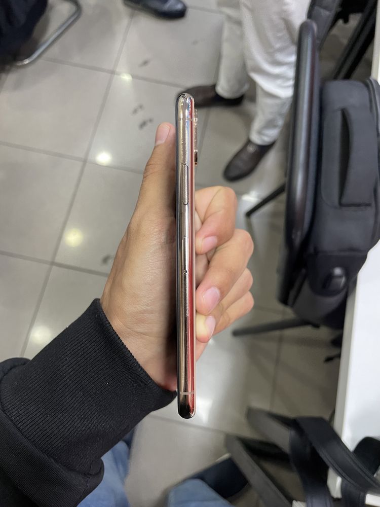 iPhone Xs 64gb 220$ srochna yana kelshamz