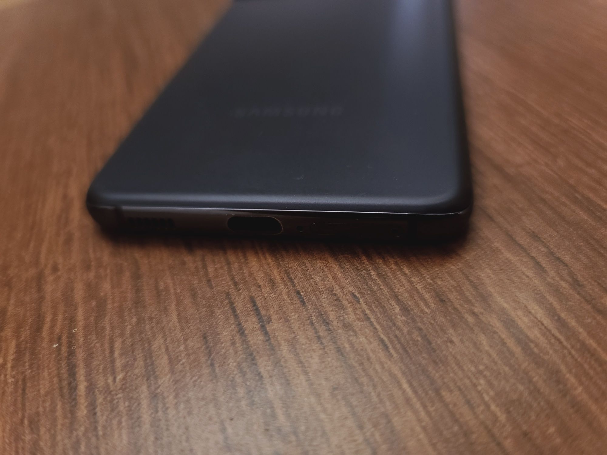 Samsung Galaxy S21 Plus 5G. OzU 8/256 GB. Mate Black. IME Ofitsalniy