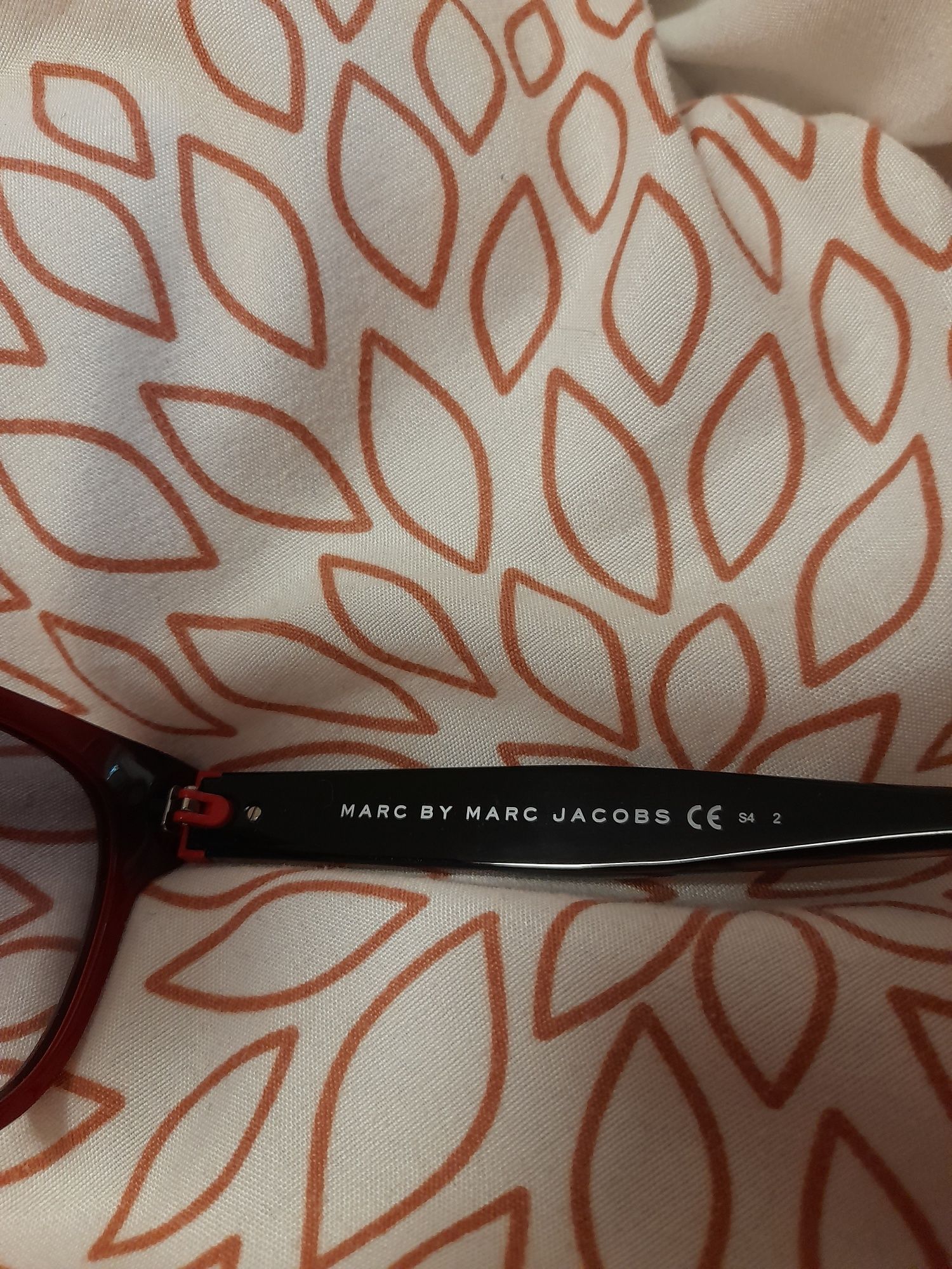 MARC JACOBS слънчеви очила.