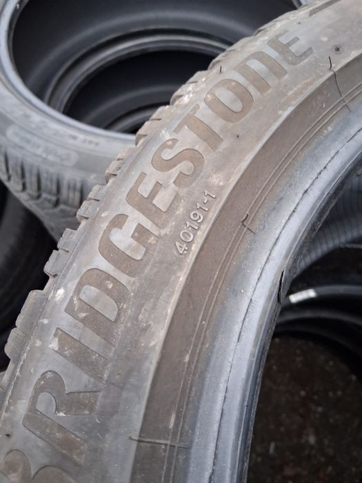 235 45 18 BRIDGESTONE 2бр зимни дот 2022г