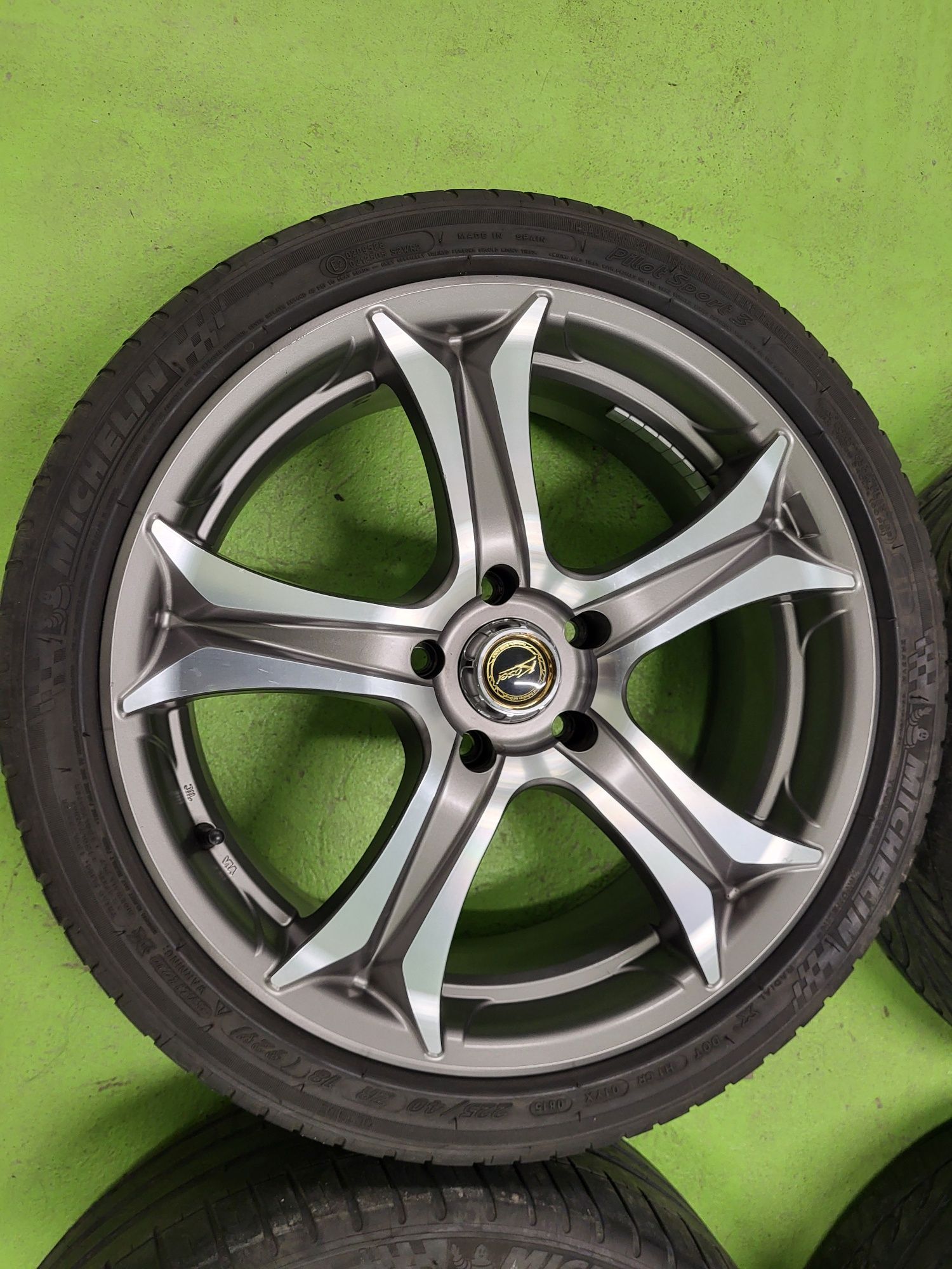 18 5x112 Vw Passat Touran Caddy Golf 5 6 7 5х112 ауди