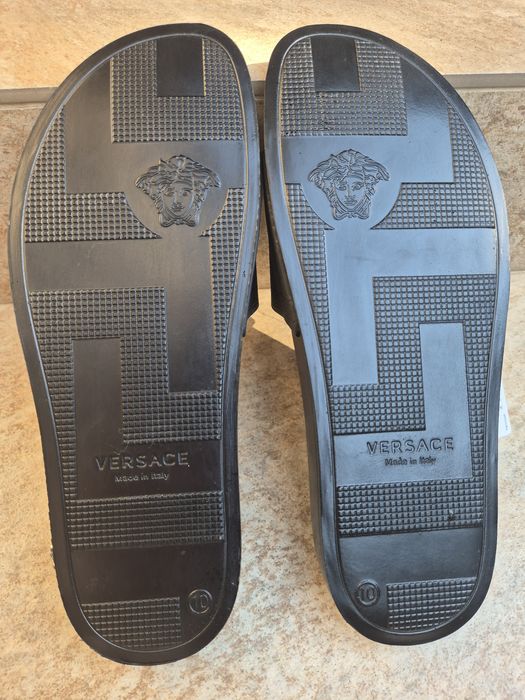 Papuci Versace originali.