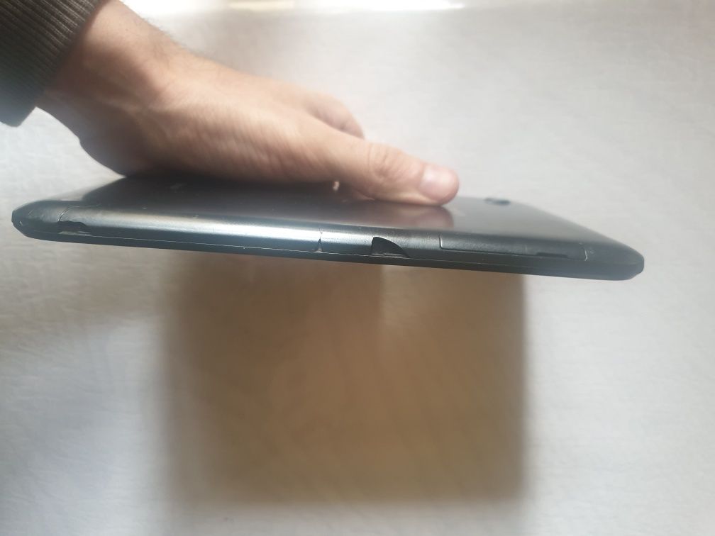 Huawei Lenovo planshetlari