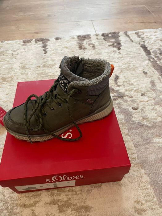 Vând ghete iarna copii de la S Olivier mărimea 35