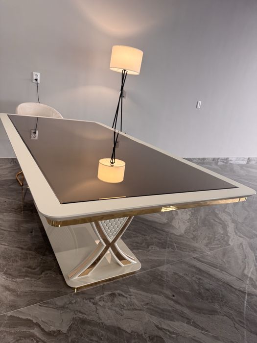 Продам стол Турция