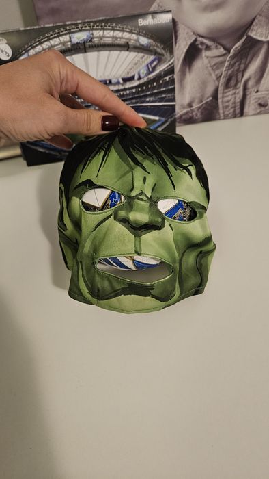 Costum Hulk, papuci si masca