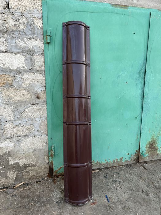 Продам конек на крышу длина 2 м.  Цена за одну 1000 тенге