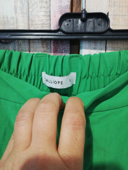 Овърсайз пролетно - летен дамски панталон на Calliope