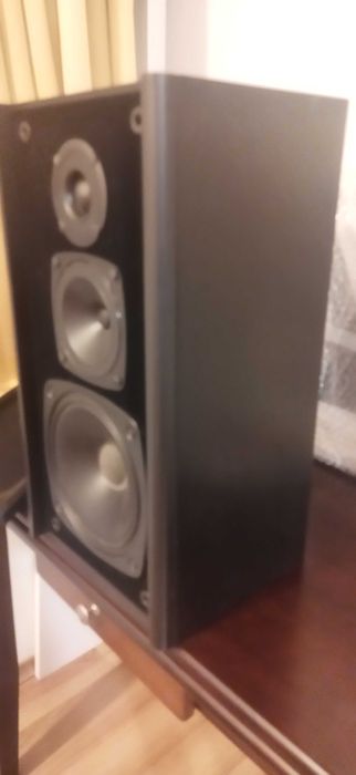 boxe negre Yamaha pe 3 cai 80/100 wați difuzoare bass noi Peerless