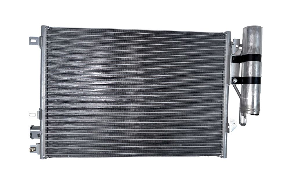 Радиатор кондиционера Logan 04-