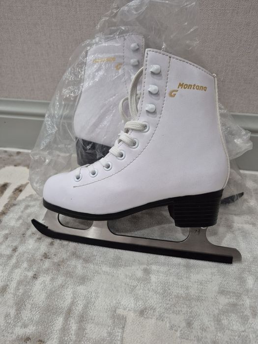 Коньки за пол цены