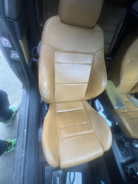 Салон за ауди а3 8л