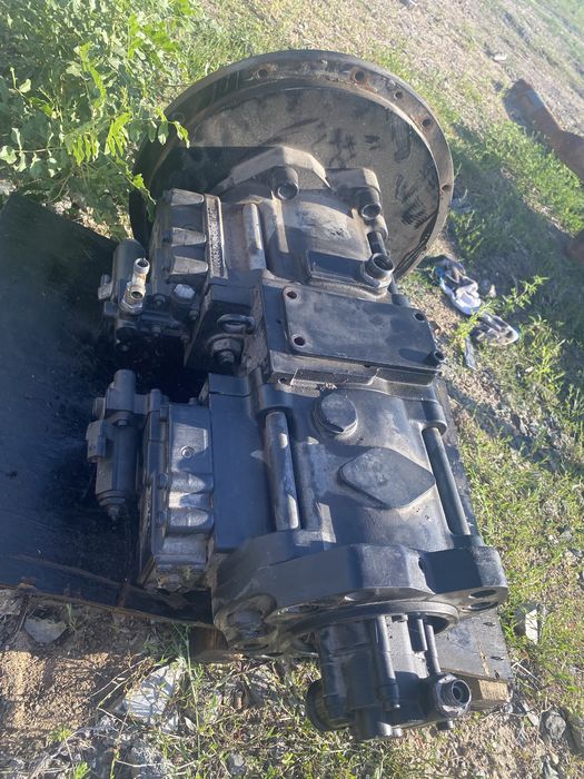 Продам гидравлически насос Kawasaki