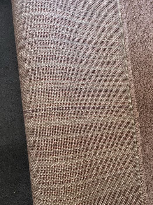 Covor roz IKEA 2m/1,35m