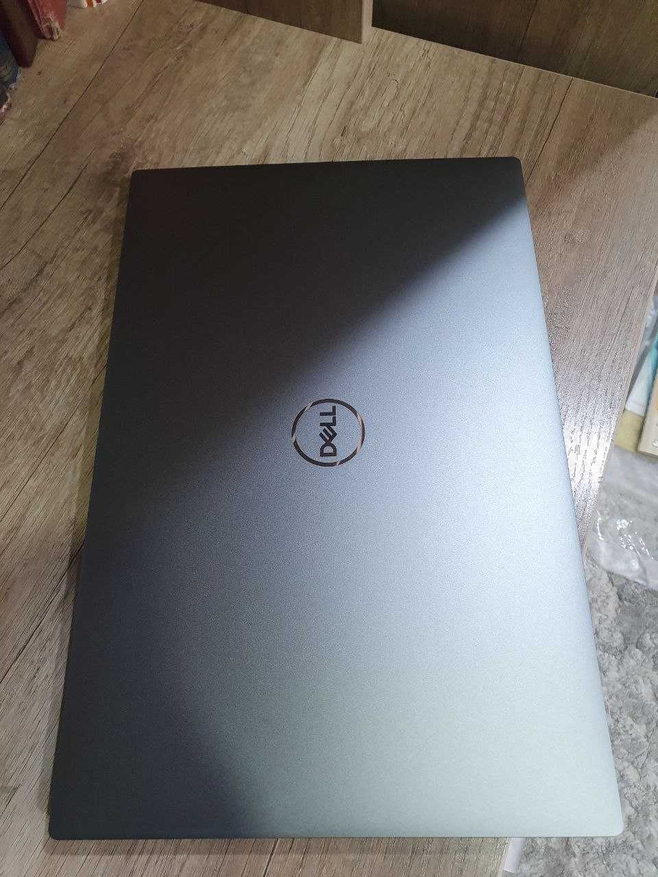 Dell Precision 5560 i7-11850H