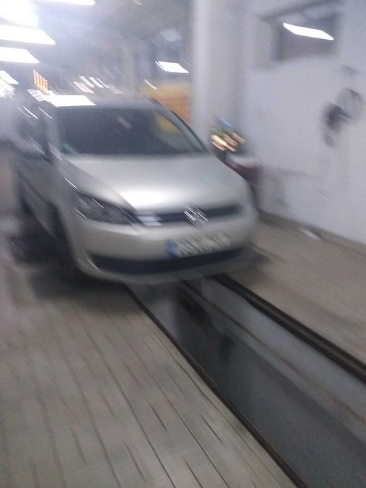 Vând vw Turan an2011