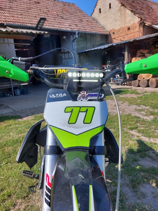 Motocross ultra 125 îl am de 3 luni