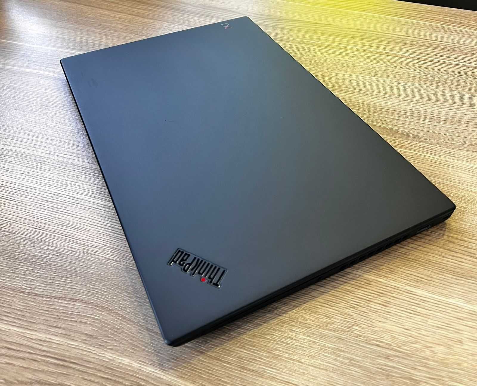 Lenovo ThinkPad X1 Carbon Gen 6. Сore i5 8350U - 1,7/3,6 Ghz 4/8