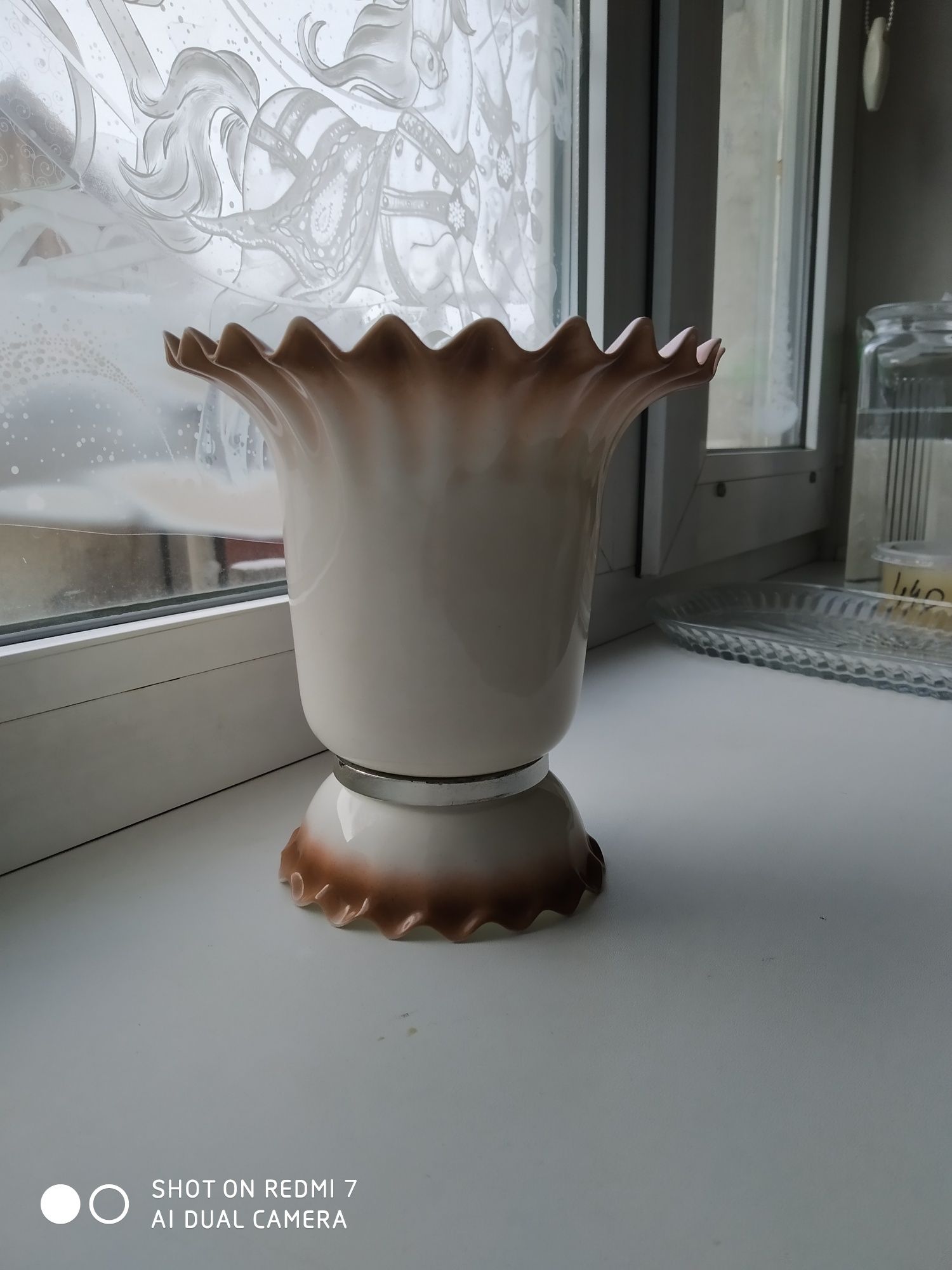 Продам плафоны на люстру