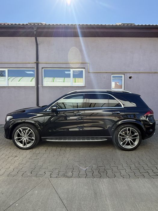 Mercedes Benz GLE 350d 4 Matic  AMG  Perne de aer Masaj Panoramic