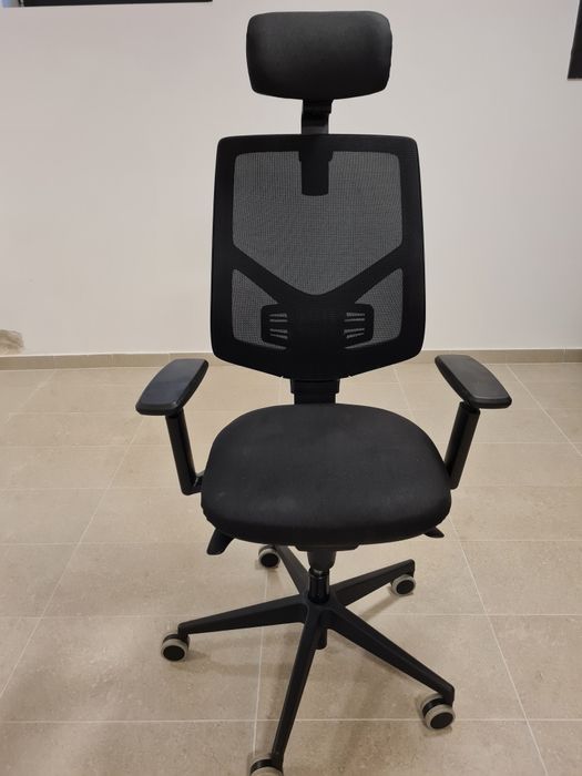 Scaun ergonomic de birou TRAFFIC CHAIRS  model FIT