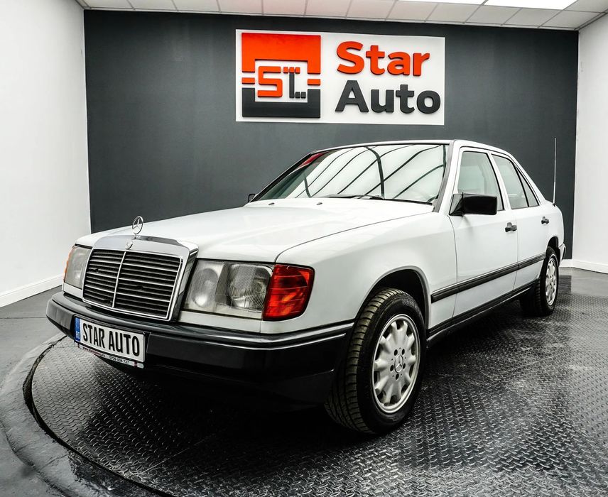 Mercedes-Benz E Retro - Posibilitate Rate Avans 0 - Garantie 12 Luni - IMPECABILA