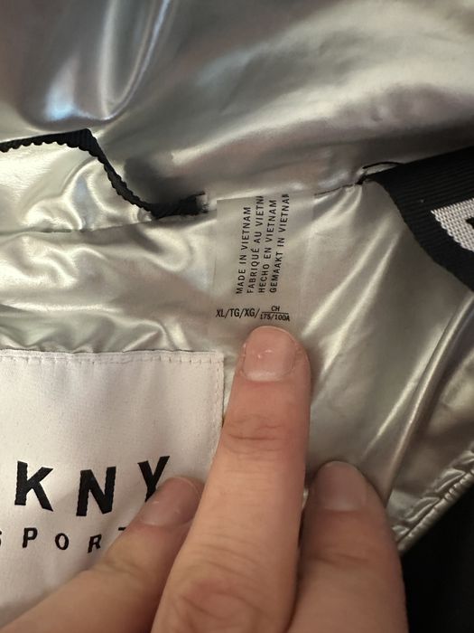 Дамско зимно яке DKNY xl