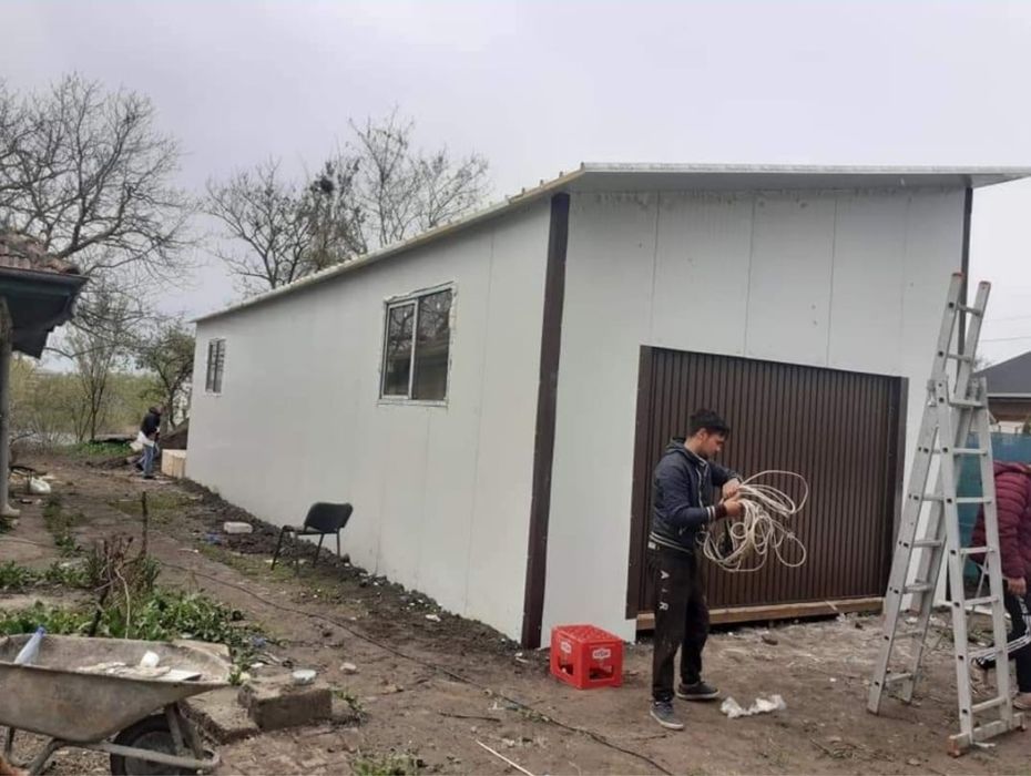 Vând garaj modular 8x6