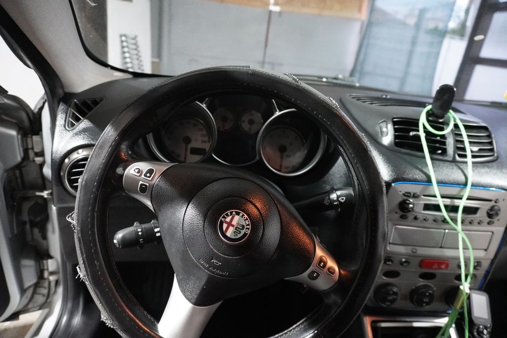 Alfa Romeo GT 19 JTD