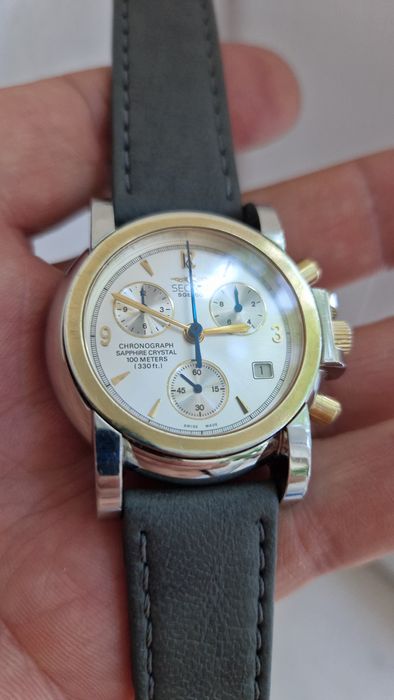 Sector chronograph