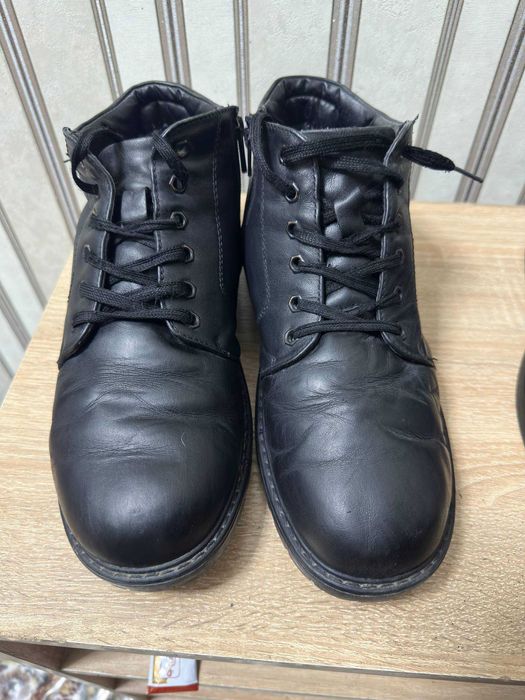 Зимняя тёплая обувь