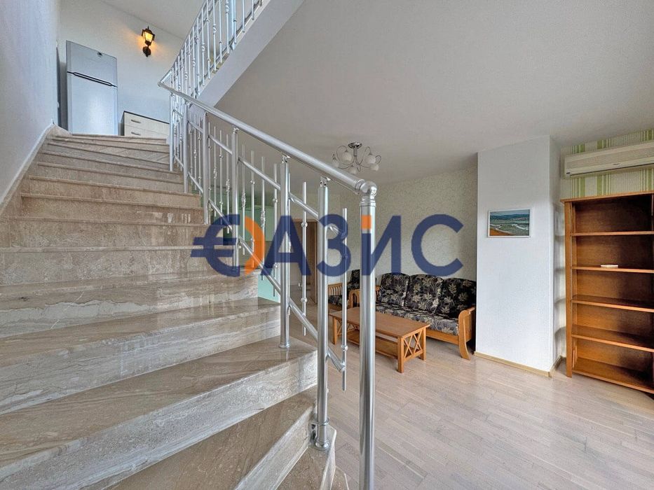 Продава се Четиристаен апартамент в к.к. Слънчев бряг - 361 кв.м за 555 €/кв.м - Снимка #4