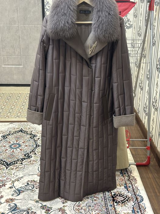 Продается женское пальто