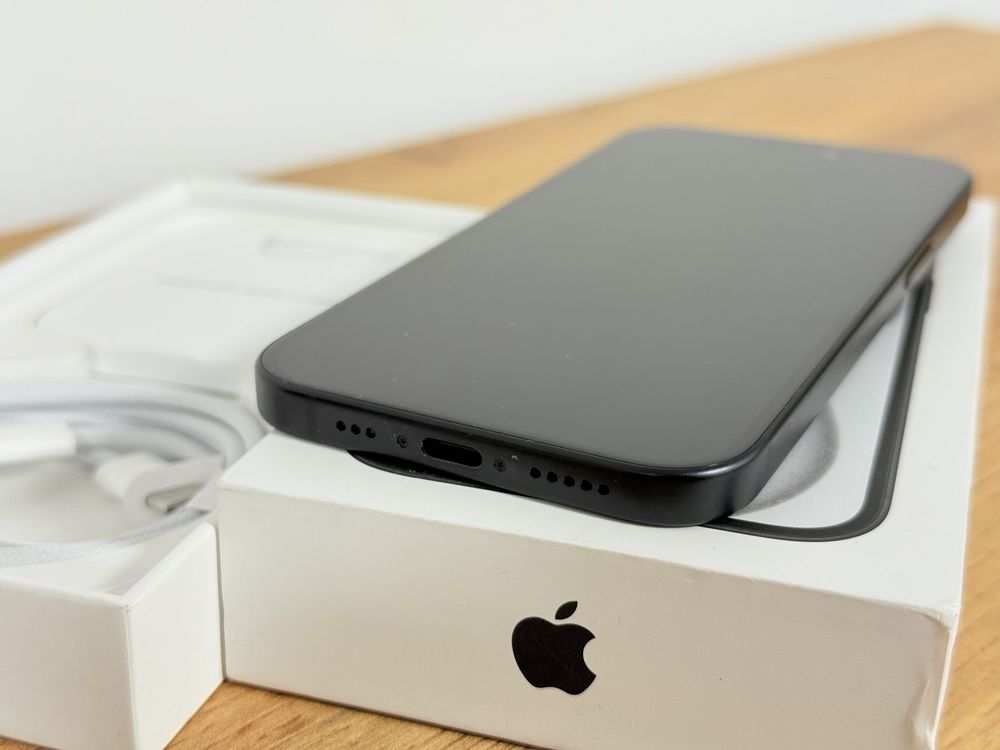 iPhone 15 гаранция!!!