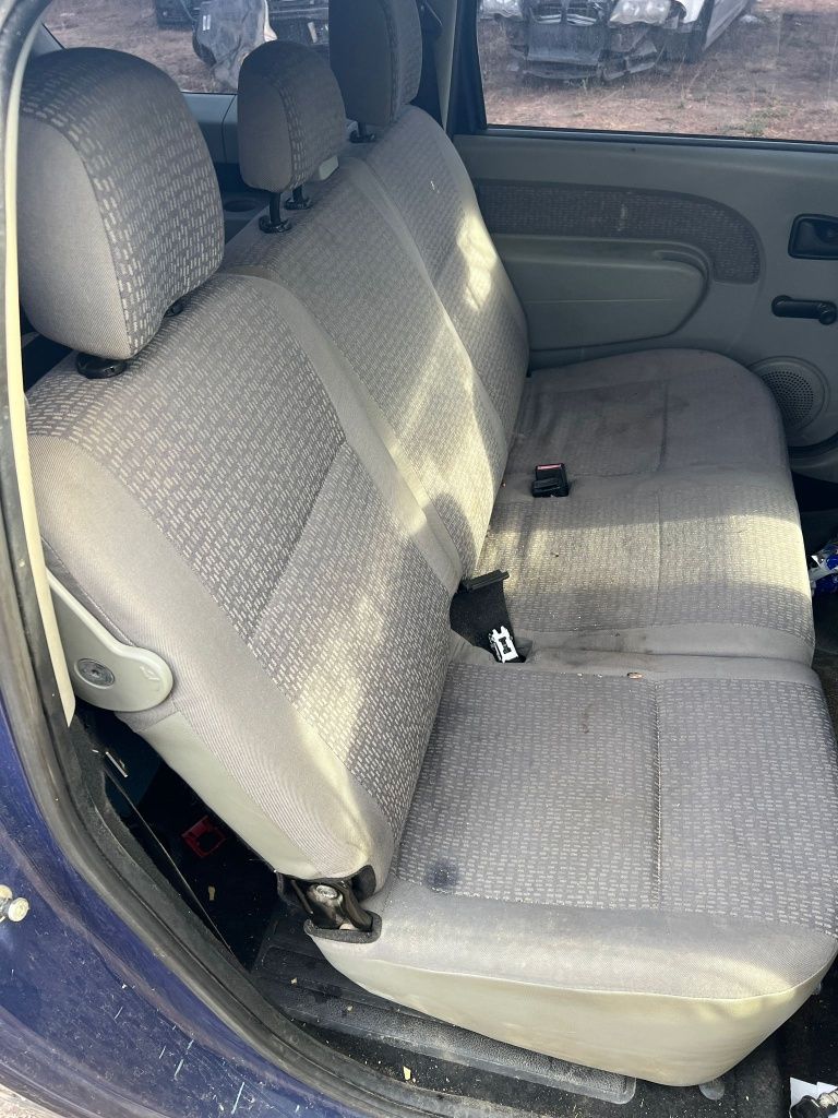 Bara fara faruri scaune banchete Dacia Logan MCV 1.5dci e4