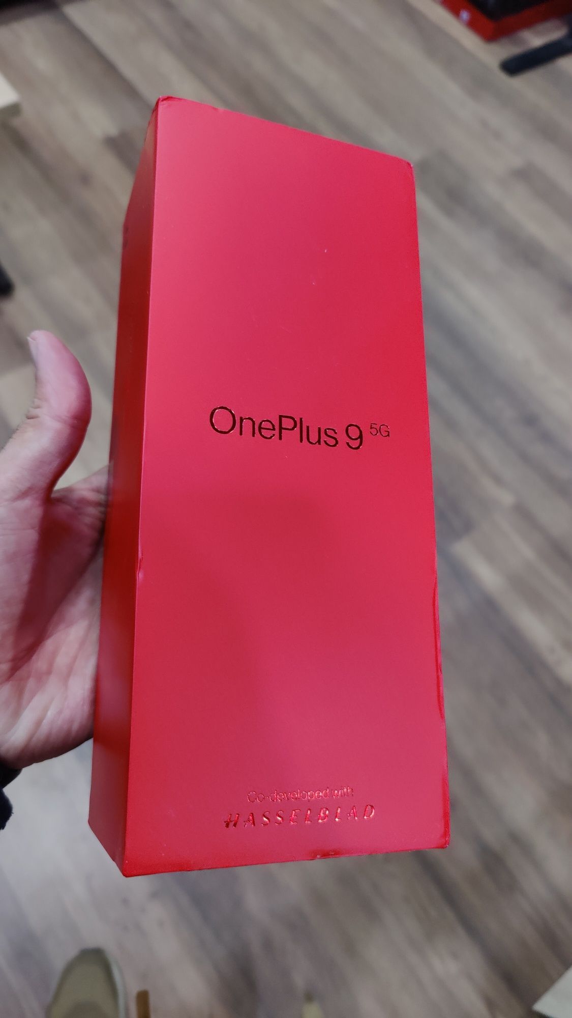 OnePlus 9 5G - Snapdragon 888 -  8+5GB OZU