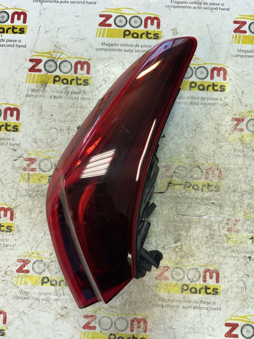 Lampa stop stanga pe aripa Kia X-Ceed 2019-2025