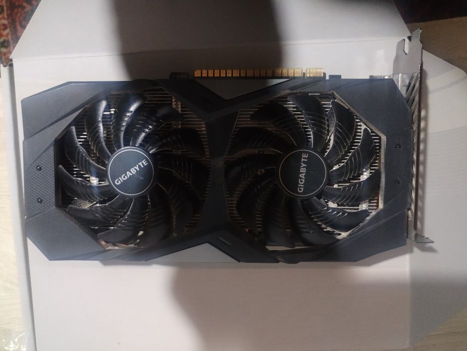 Video karta Nvidia GeForce GTX 1650 super 4gb