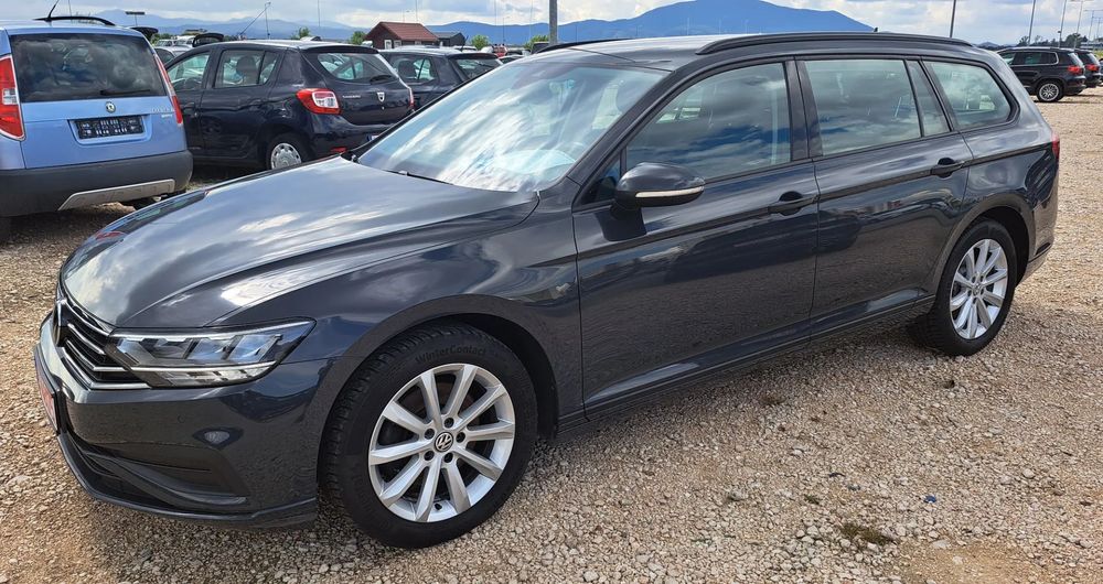 Volkswagen Passat Volkswagen Passat Variant 2.0 TDI SCR DSG 150 CP model 2021