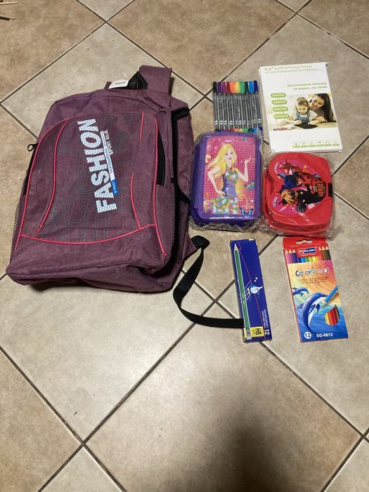 Ghiozdan echipat pentru scoala