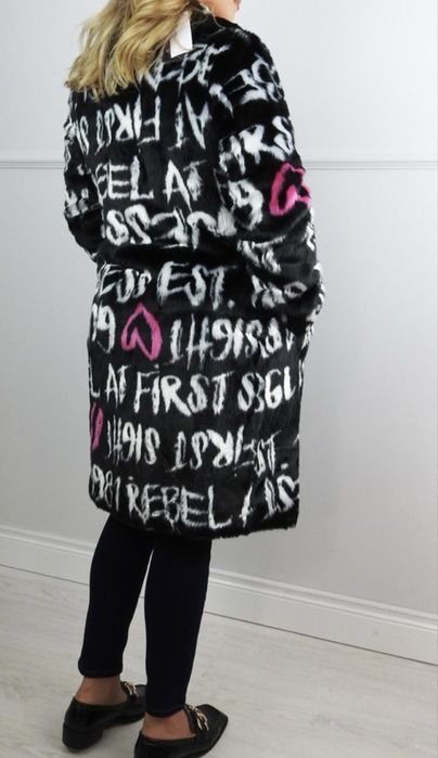 Оригинално Палто GUESS