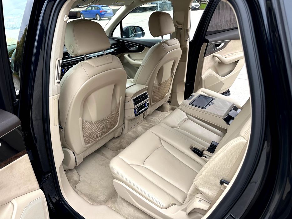 Audi Q7-2017-3.0 diesel/272CP-bord virtual-interior maro/crem-SUPERBA!