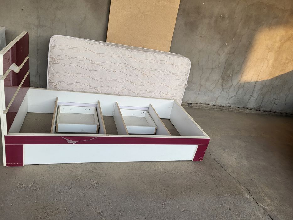 Detskiy krovat sostiyaniyasi zor