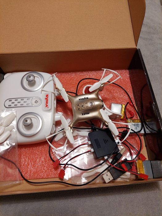 Drona, elicopter cu camera Syma x21w