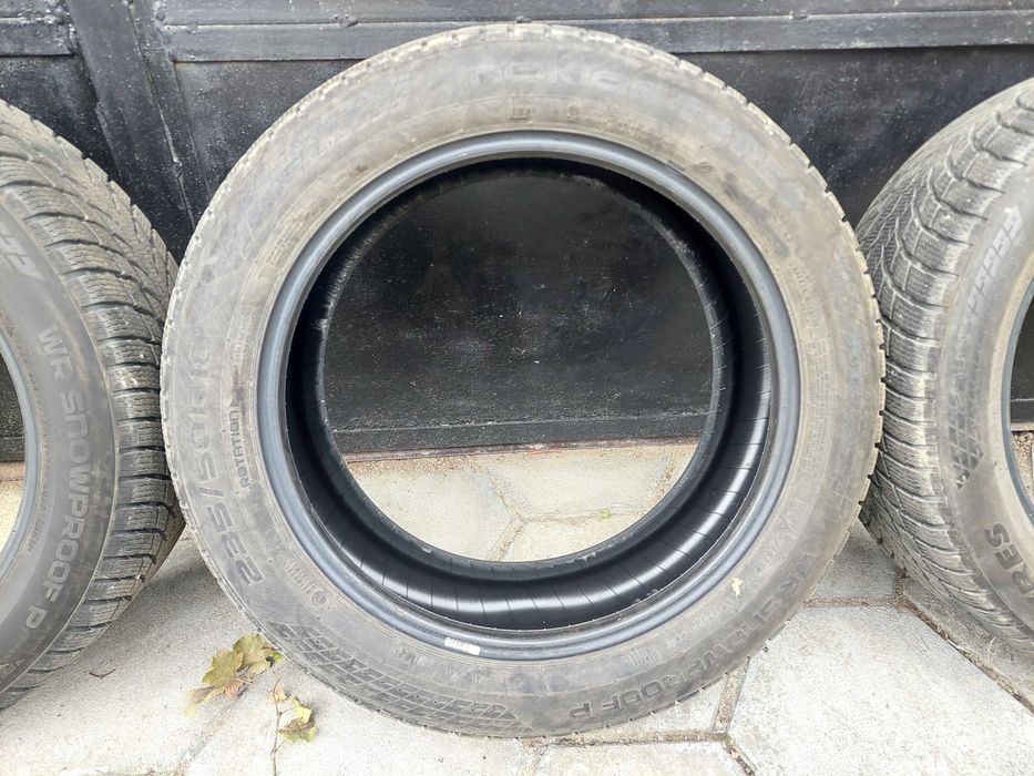 Nokian 235 50 18 зимни гуми XL WR snowproof p DOT 24